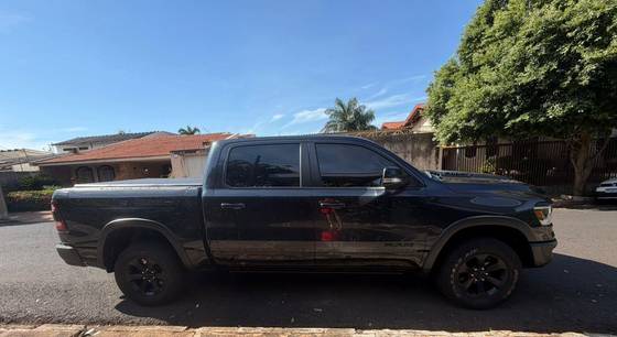 RAM 1500 5.7 V8 GASOLINA REBEL CD 4X4 AUTOMÁTICO RAM 1500 5.7 V8 GASOLINA REBEL CD 4X4 AUTOMÁTICO